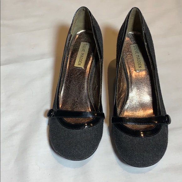 Steve Madden Gray Cloth w Patent Leather Heels S 8 - Picture 3 of 8